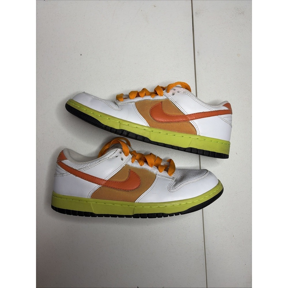 Womens Size 8 - Nike Dunk Low 'White Orange Blaze' Shock Sneakers 317813-181